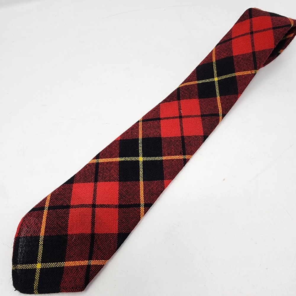 Lochcarron Tie Mens 52in Wallace Tartan Plaid 100% New Wool Scotland VTG Red
